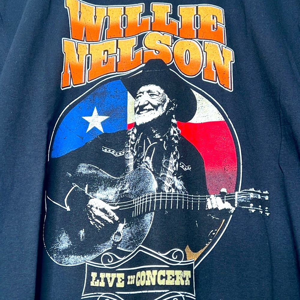 WILLIE NELSON tour shirt
